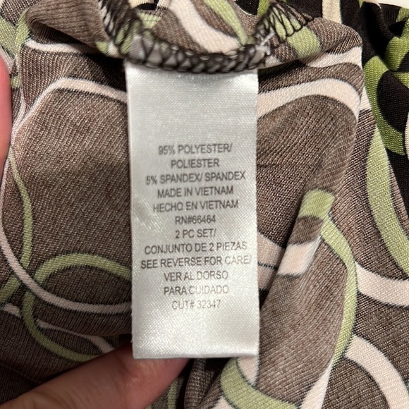 Studio I Dress (two Pieces) - Picture 9 of 9